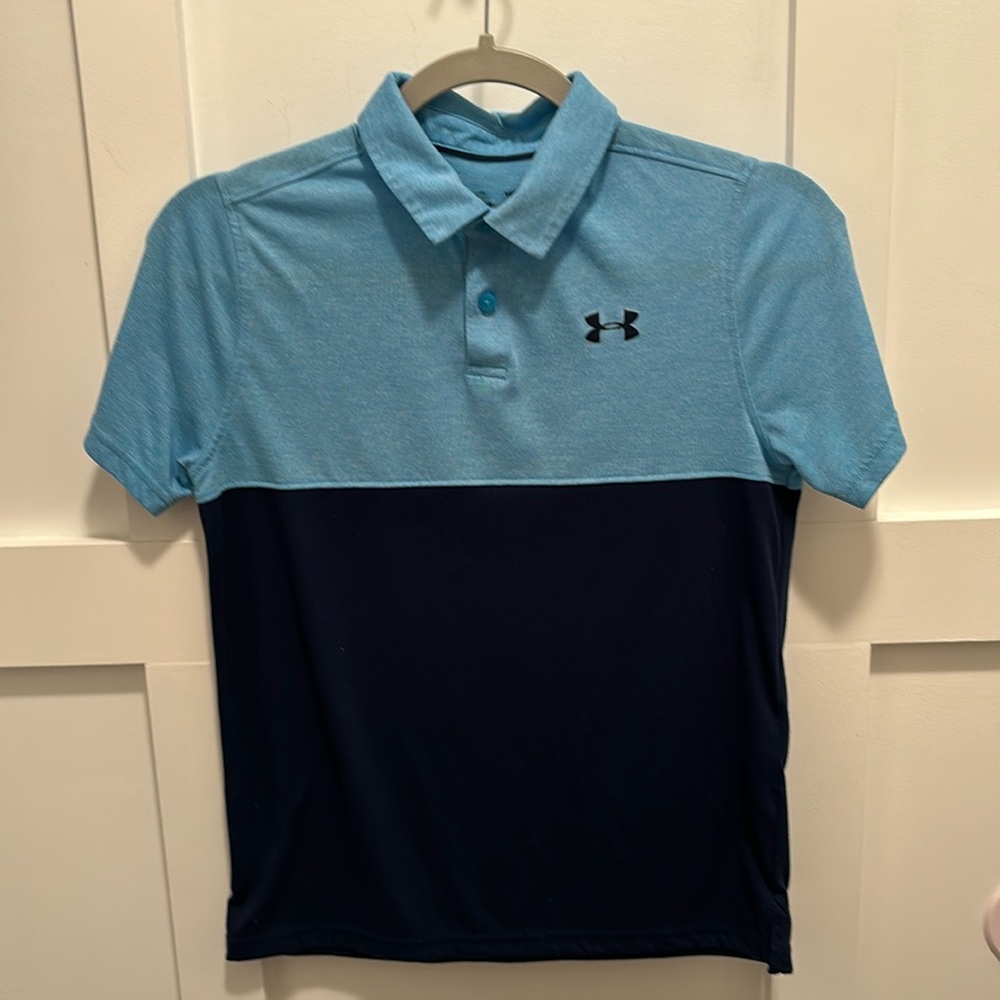 Boys Under Armour two tone blue short sleeve polo shirt size Large